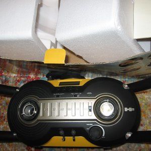 Hummer Self Powered Emergency Radio Model RD08 in Open Box